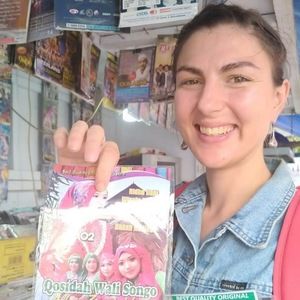 Meet your Posher, Rebecca